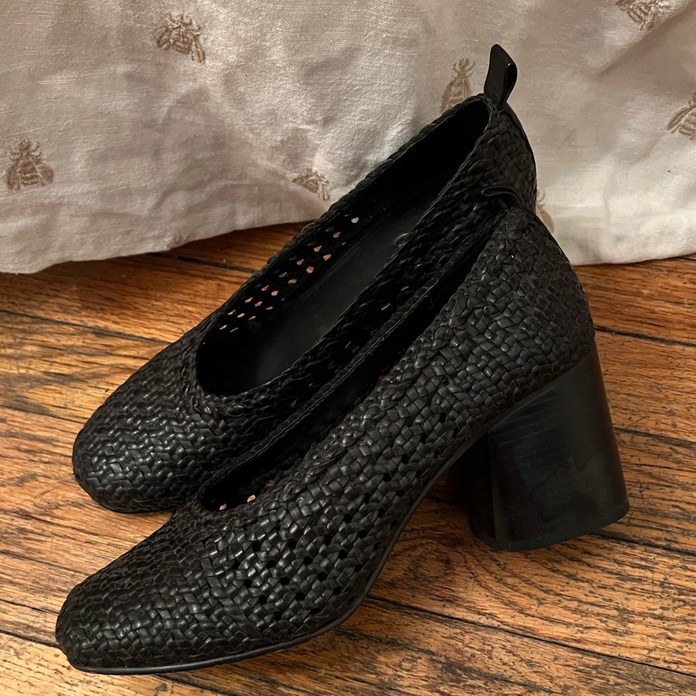 COS woven heels